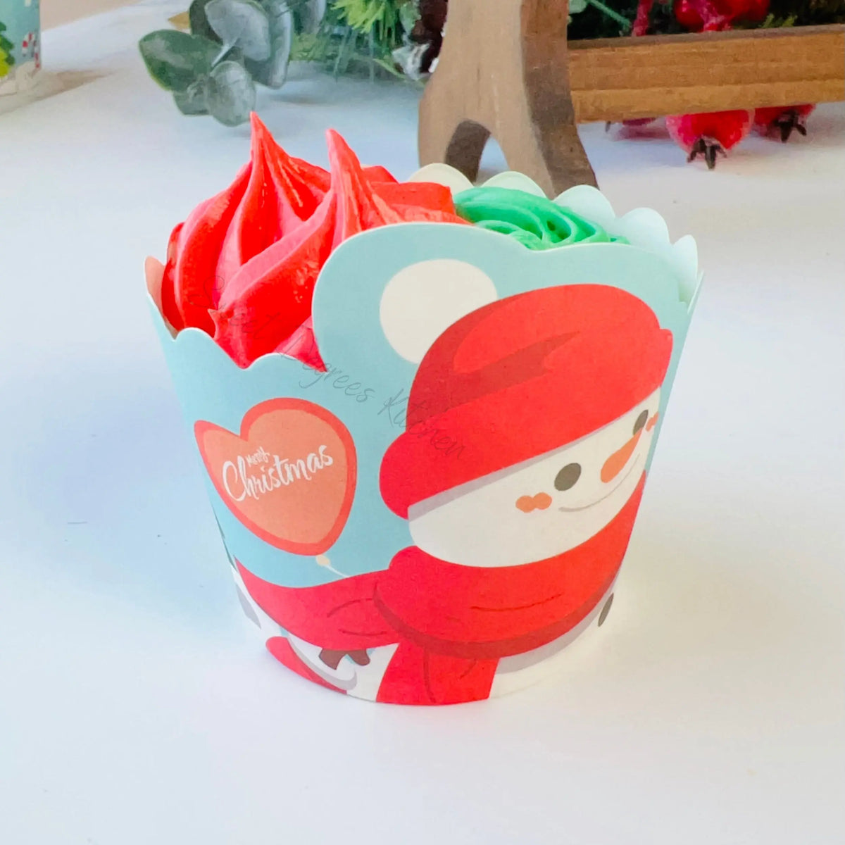 Christmas Holiday Cupcake and Muffin Baking Liners 50 PCs Sweet Degrees Kitchen
