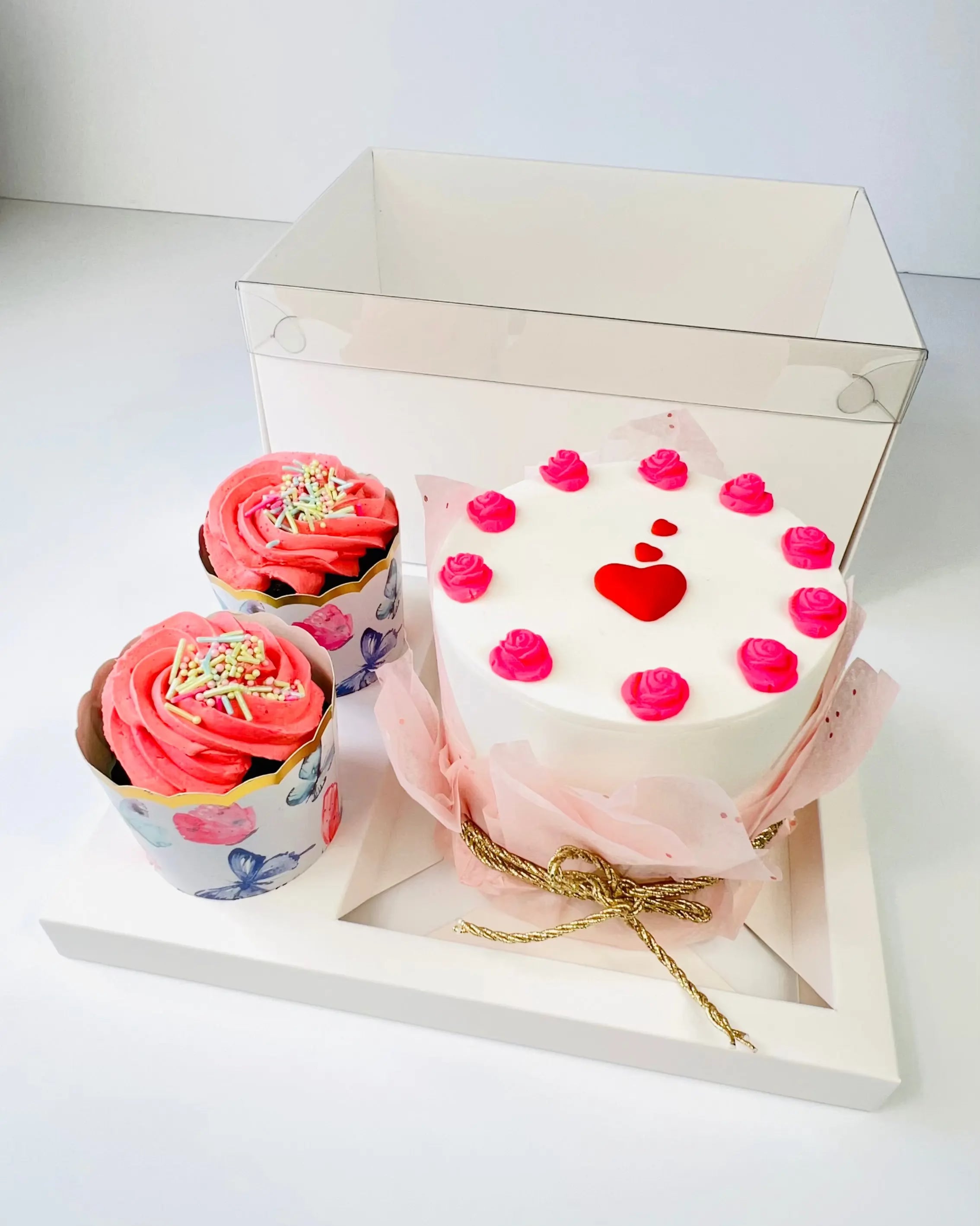 Cake and Cupcakes Bento Boxes