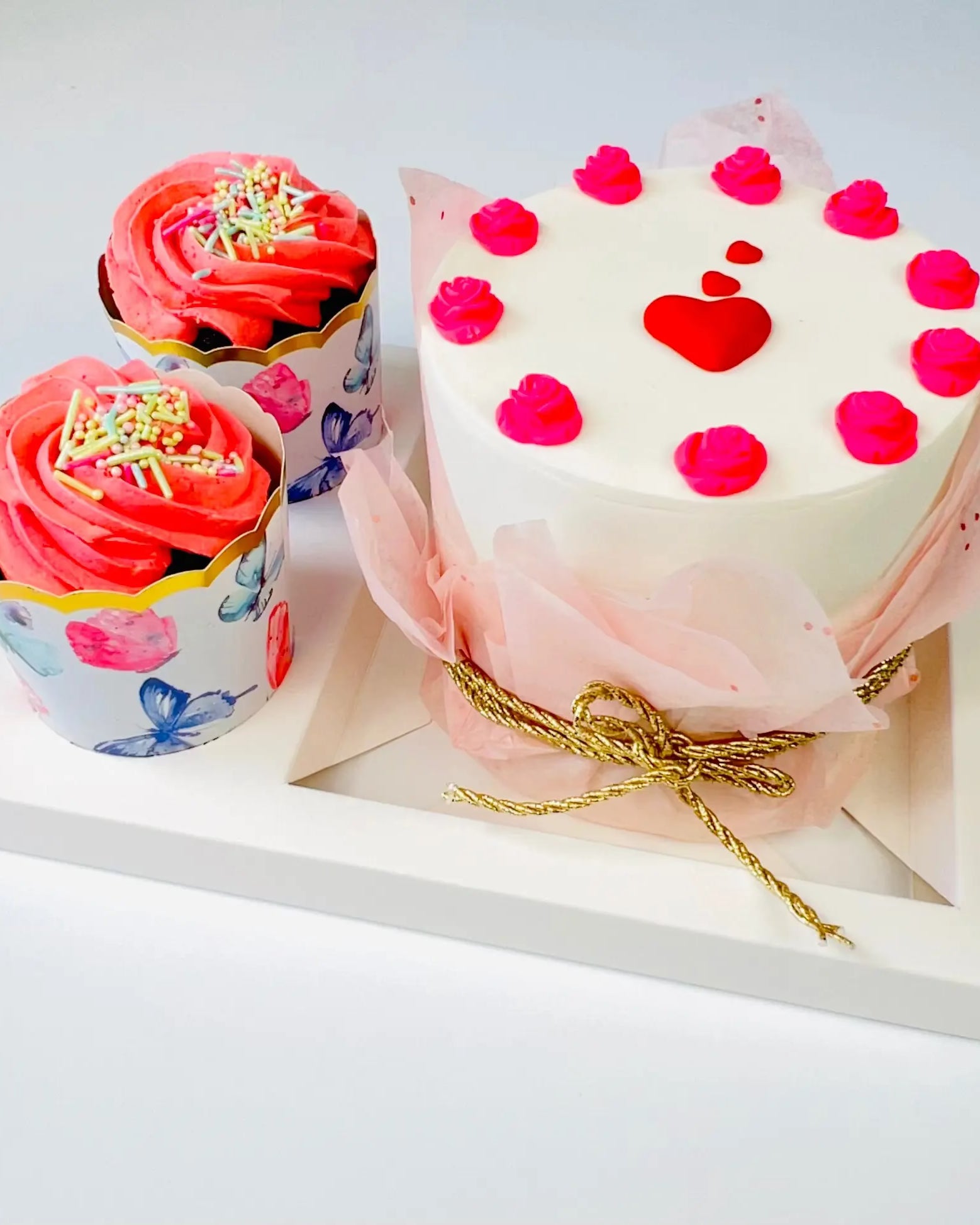 Cake and Cupcakes Bento Boxes