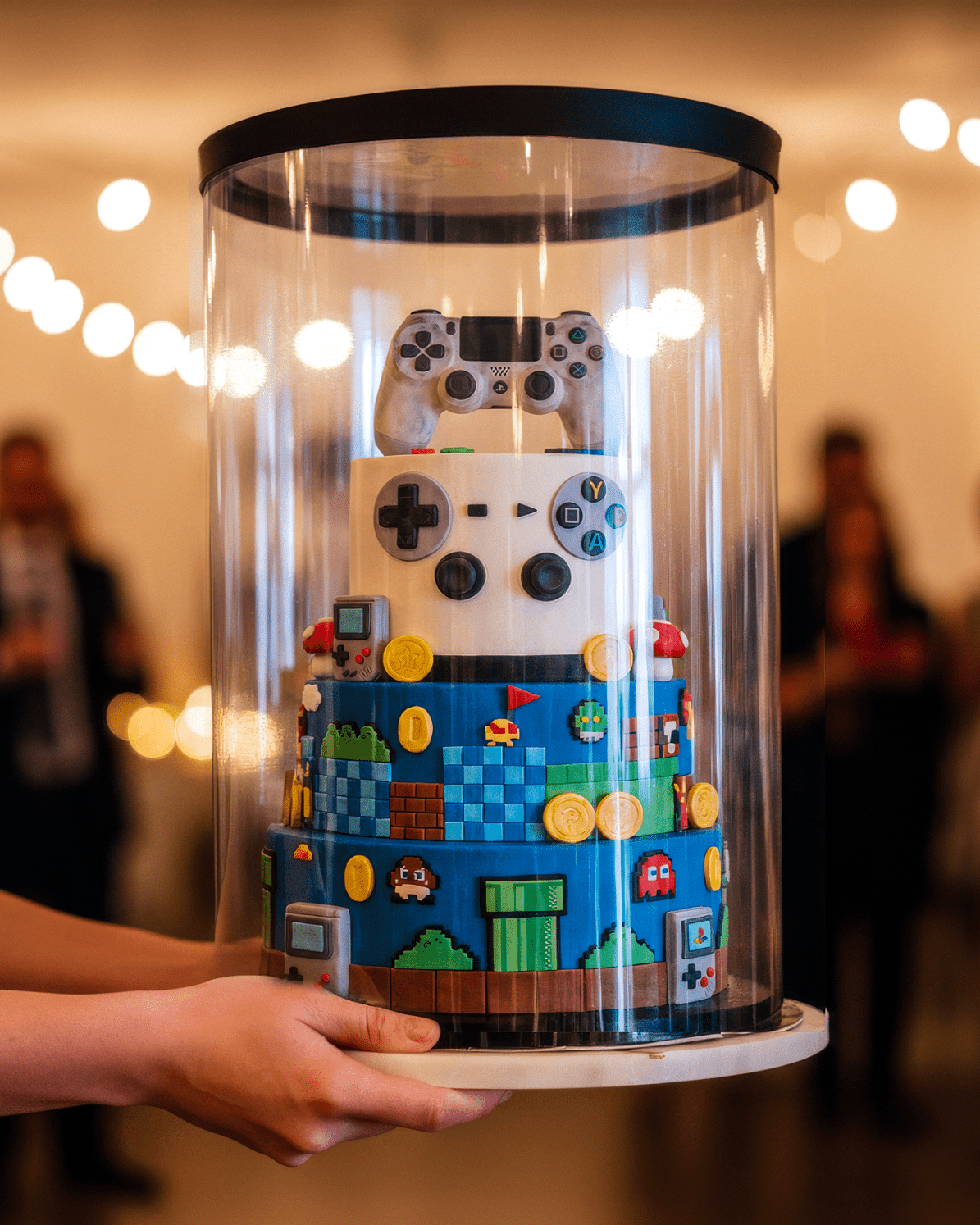 Extra Tall Round Clear Cake Box - 12 Inch Diameter x 18 Inch Tall - RW1218 Round cake box