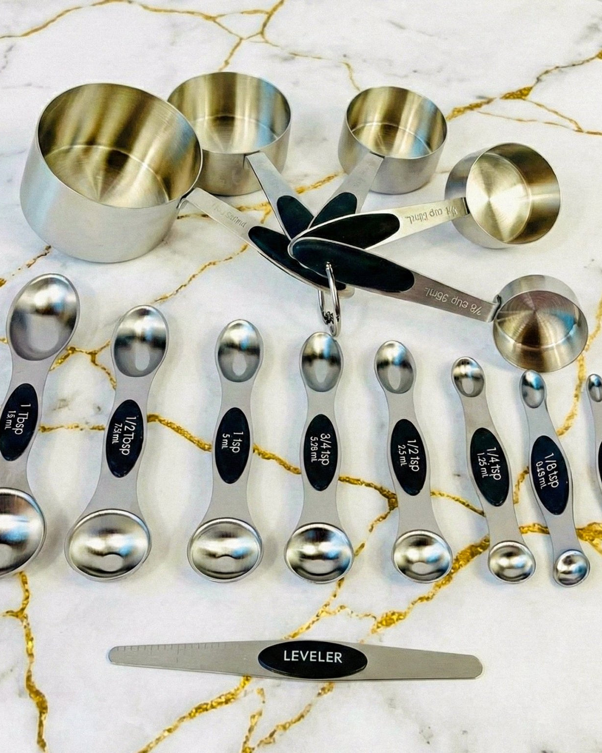 Magnetic Measuring Spoons and Stainless Steel Measuring Cups - measuring cups and spoons