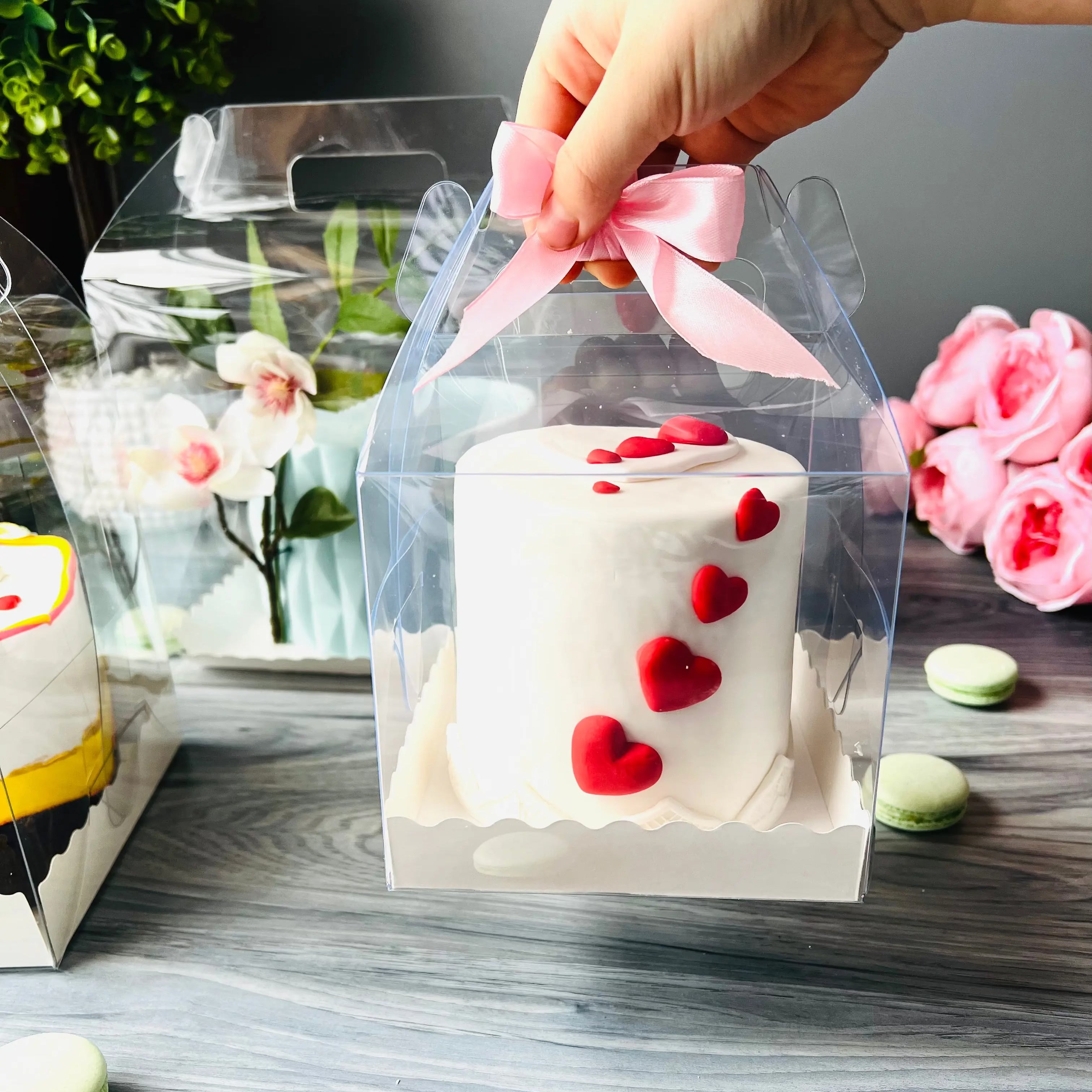 Clear Cake Desserts Boxes with Handle