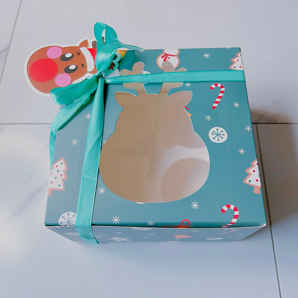 12 PCs Christmas Desserts Cupcake Gift Boxes with Christmas Tags and Ribbons