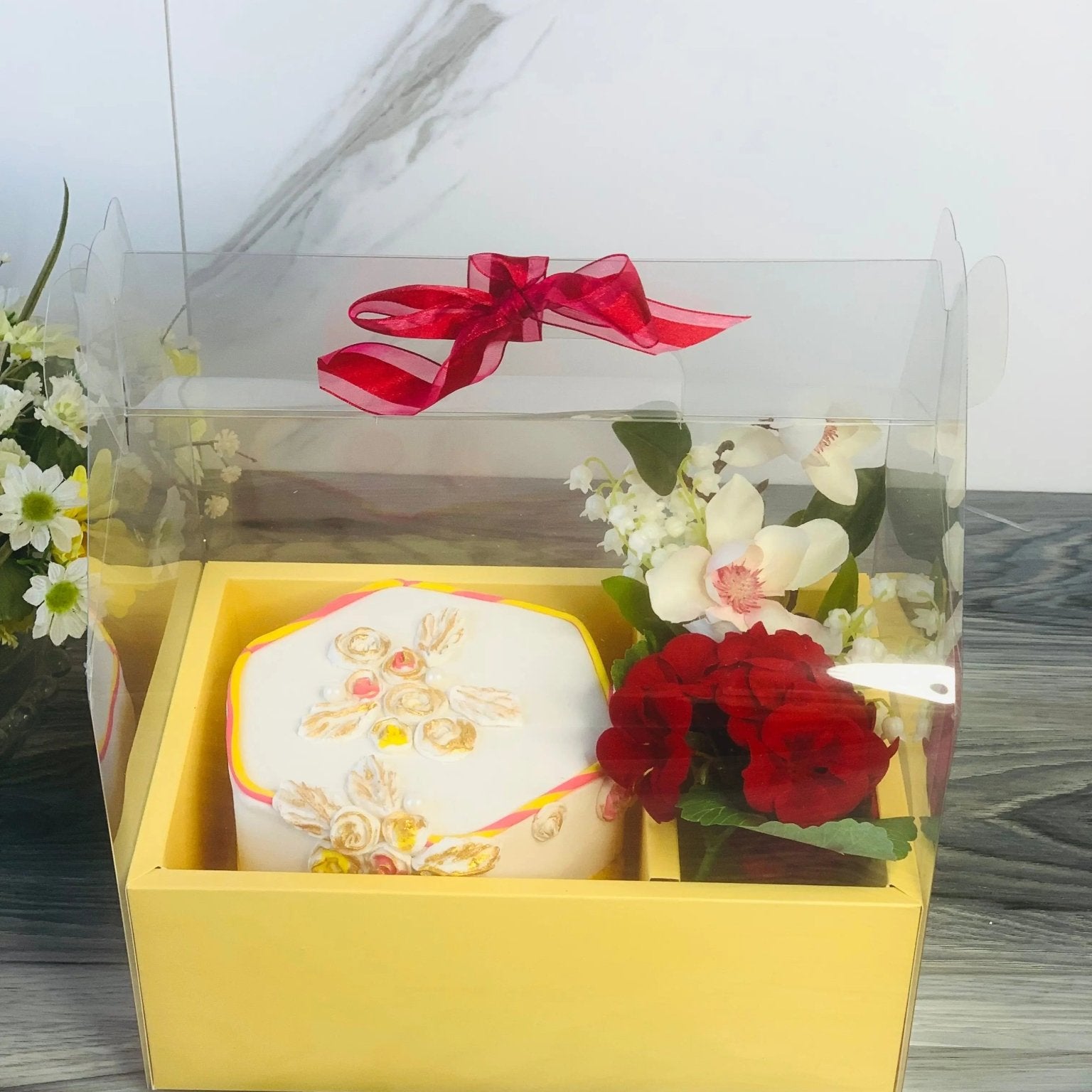 Clear Cake Flower Box with Handle - Gift box - YFCB Gift Boxes & Tins