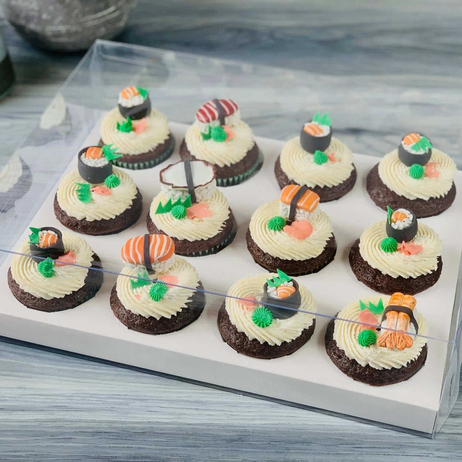 Clear Cupcake or Muffin Boxes for 12 Standard Cupcakes with Insert - cupcake12 Cupcake boxes