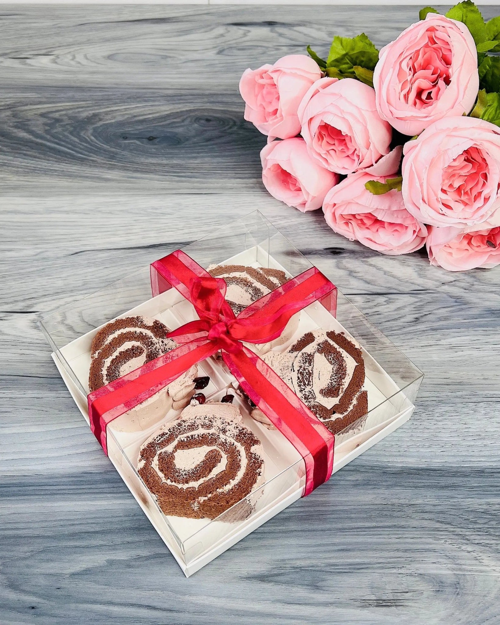 Clear Dessert Boxes With 4, 6 Holes - Donuts Box - Cookie Boxes - D04Sweet Degrees Kitchen