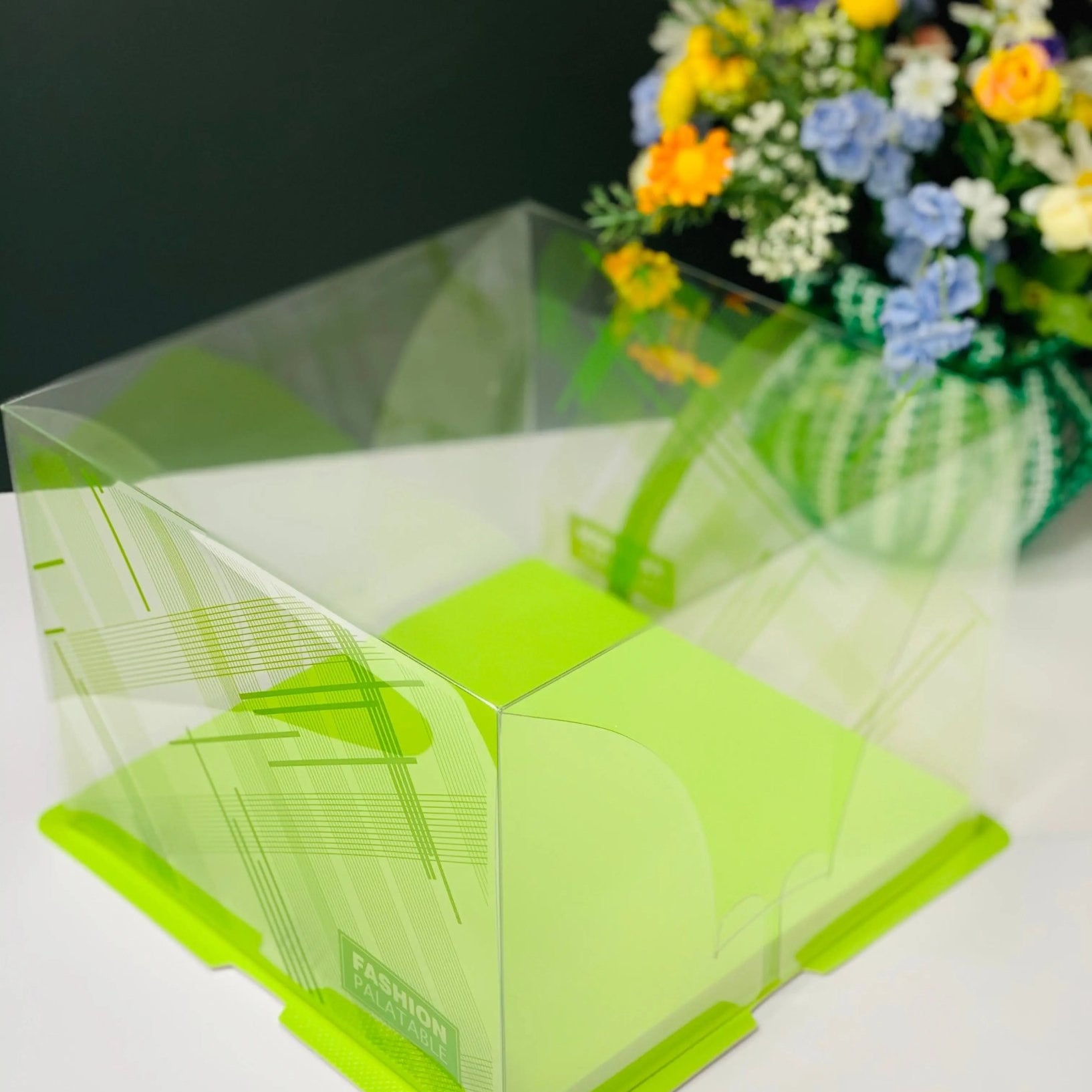Green 8 Inch Square Clear Cake Box
