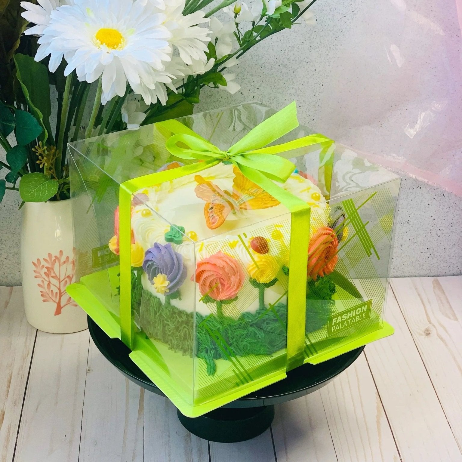 Green 8 Inch Square Clear Cake Box