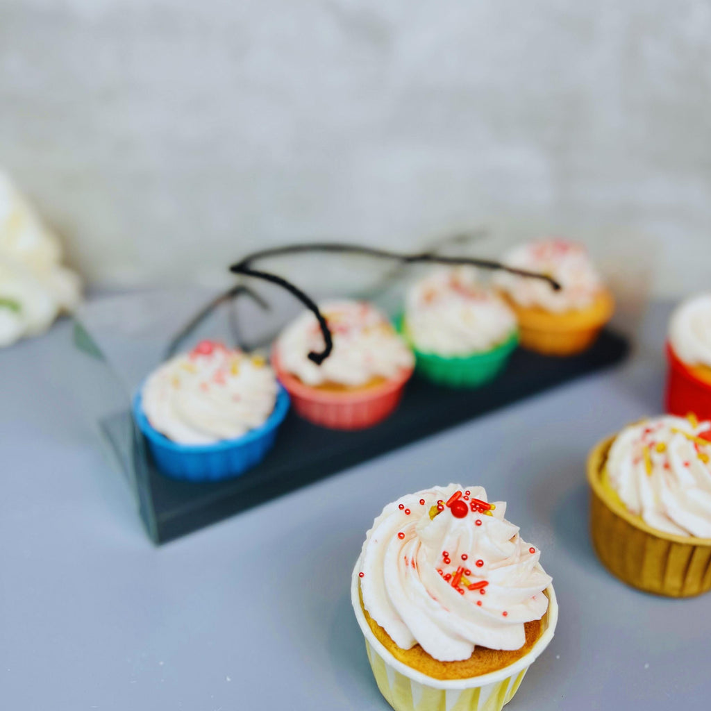 Clear Cupcake & Muffin Boxes with 4 Holes