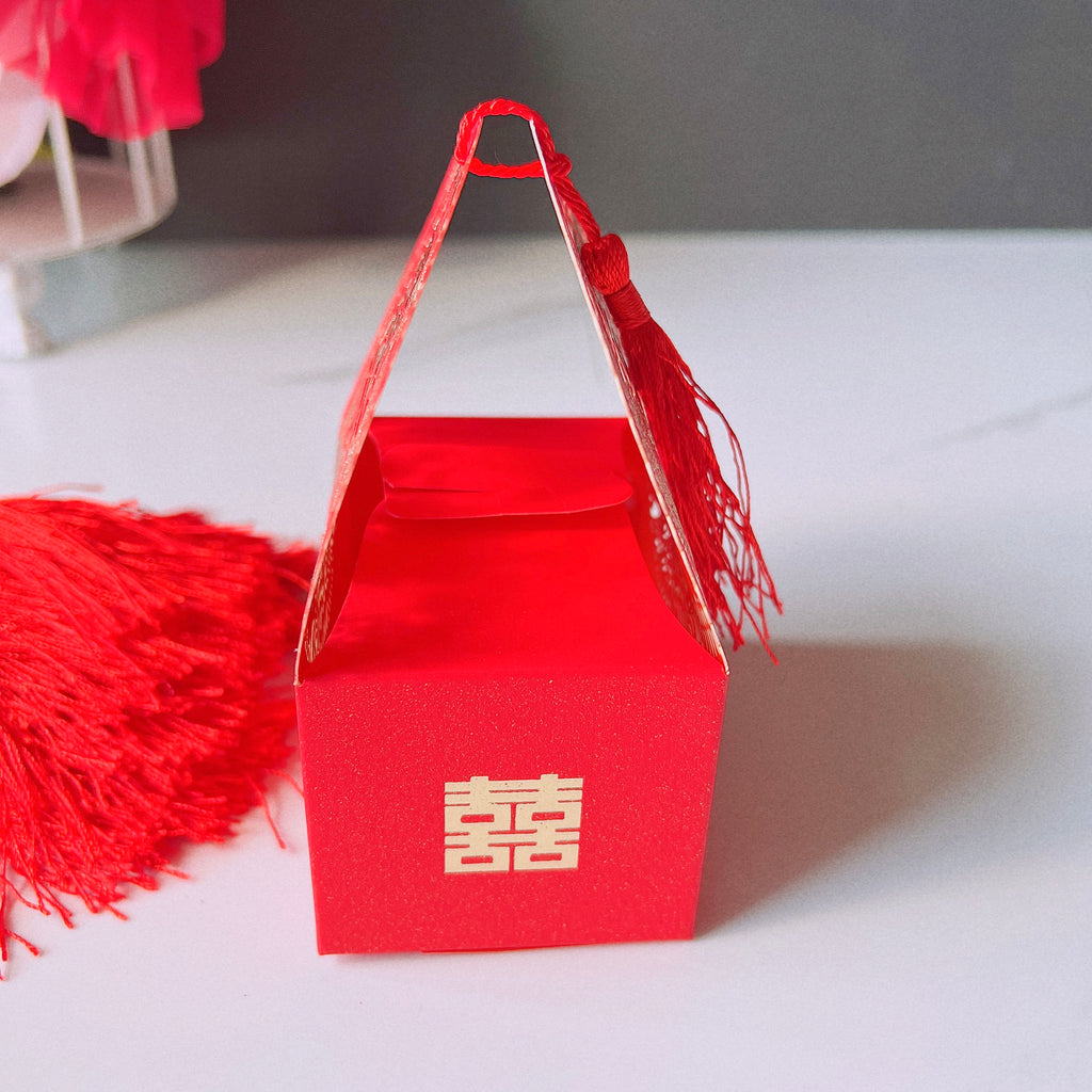 Chinese Red Wedding Favor Boxes with Tassel