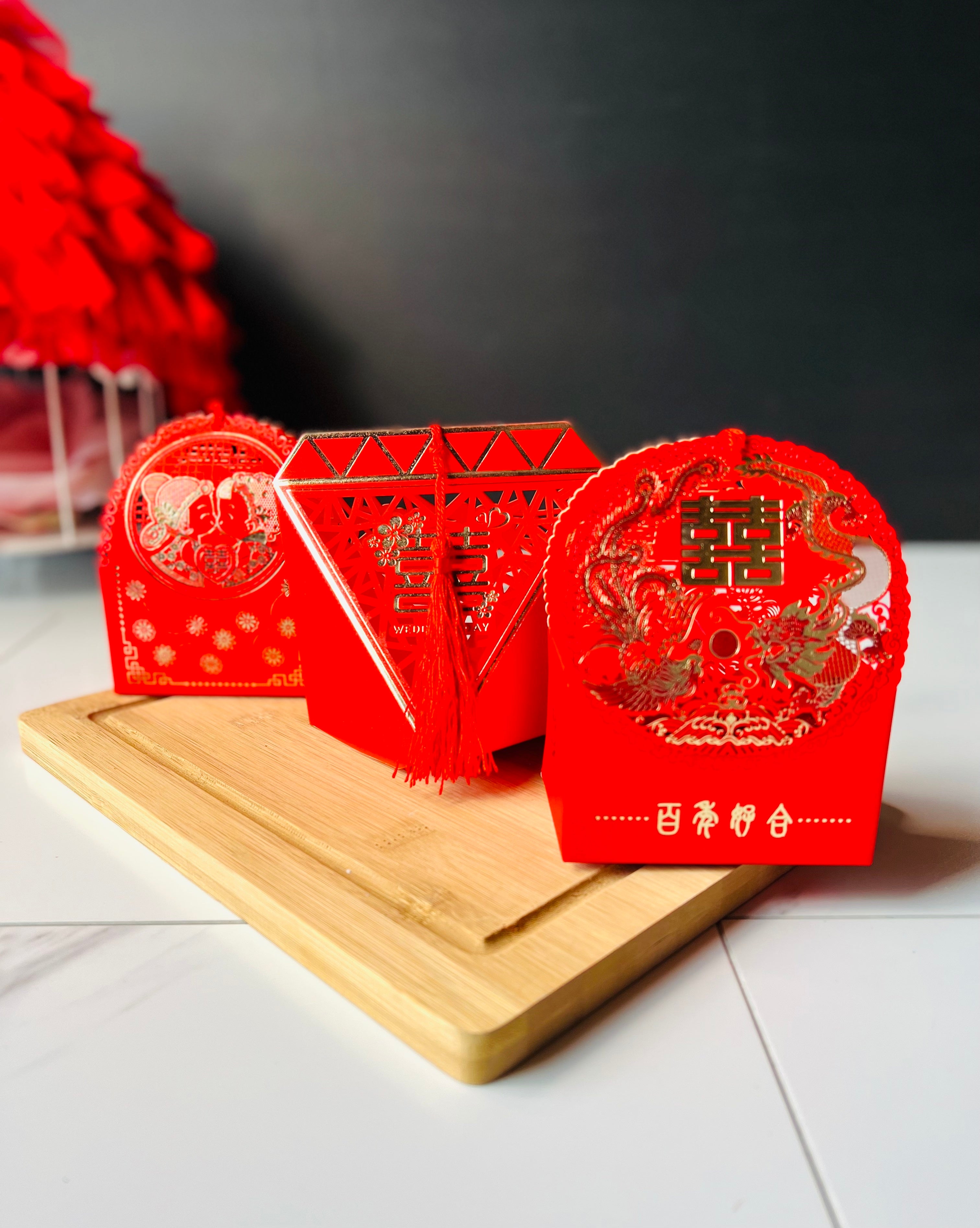 Chinese Red Wedding Favor Boxes with Tassel