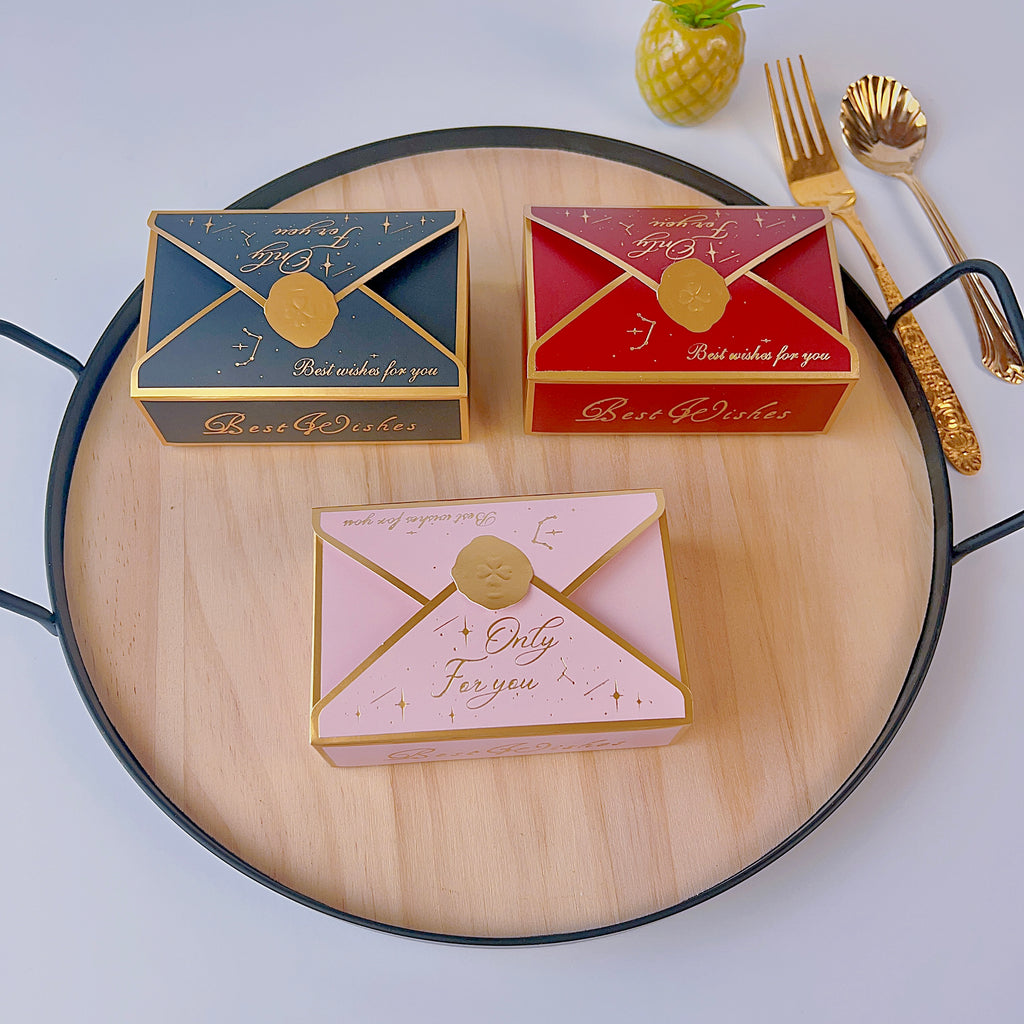 Vintage Wax Seal Envelope With Gold Accents Wedding Favor Boxes