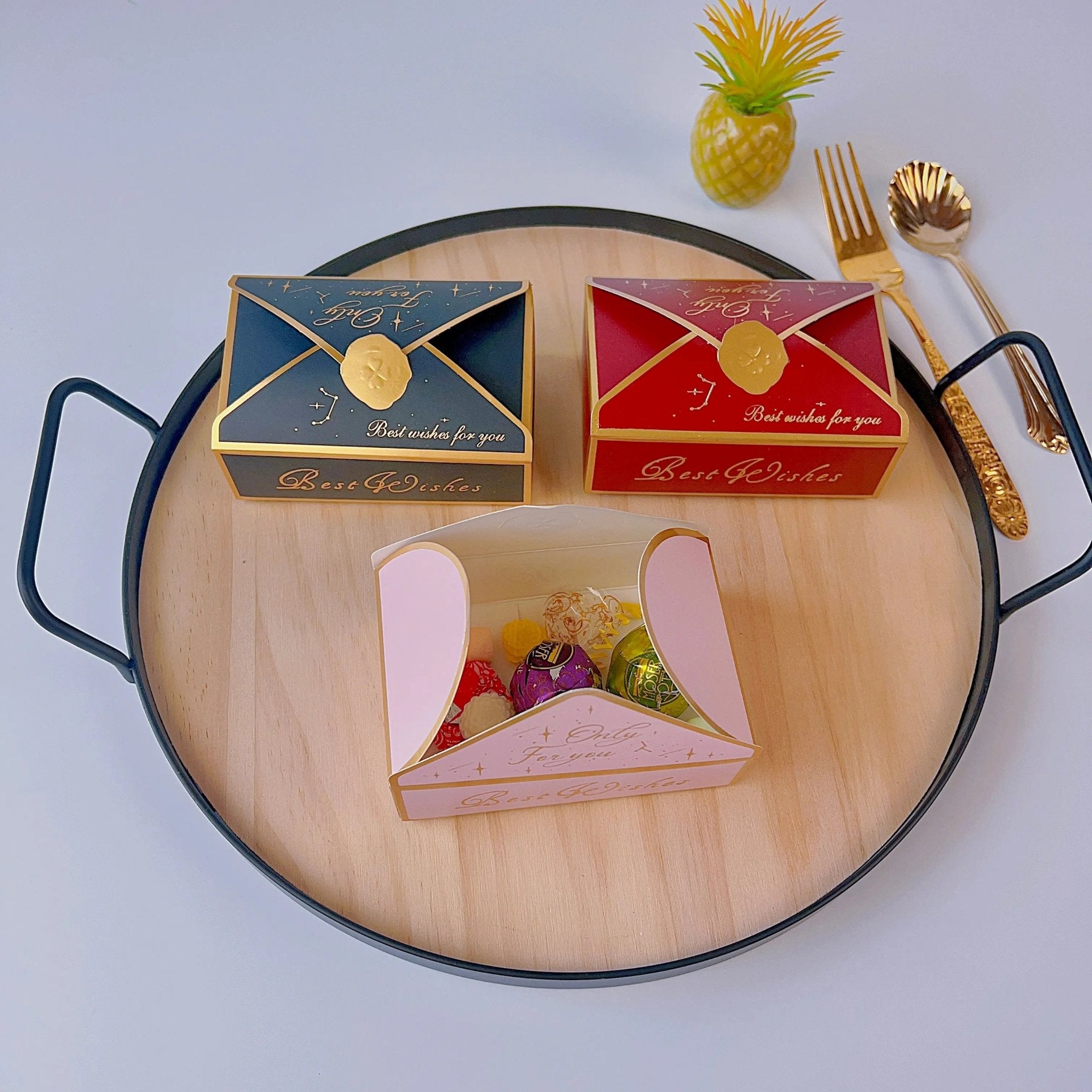 Vintage Wax Seal Envelope Wedding Favor Boxes - 50 Pack Gold Accent Party Favor Boxes for Bridal Shower & Events - envelope50 Gift Boxes & Tins