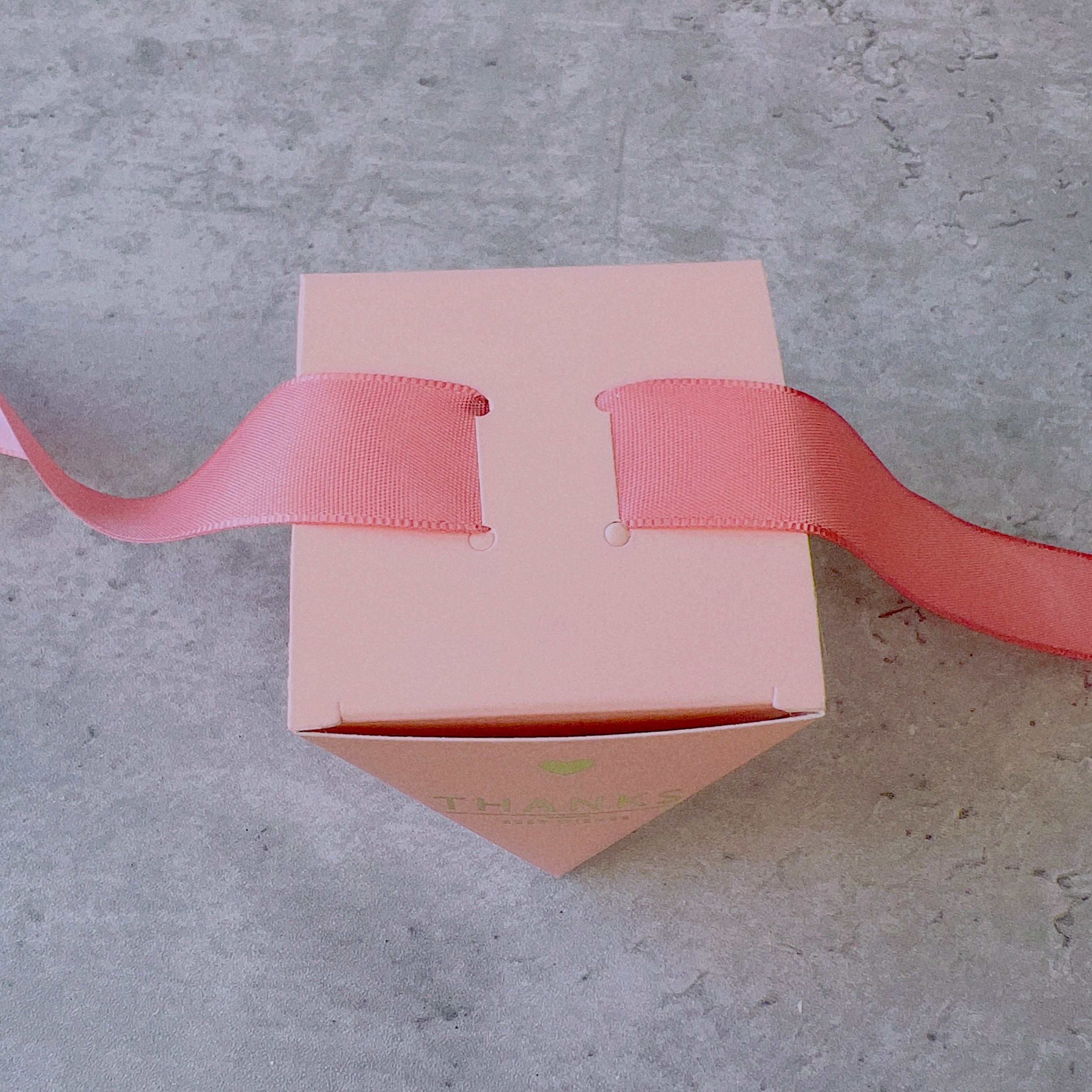 Pink Wedding Favor Boxes with Ribbon