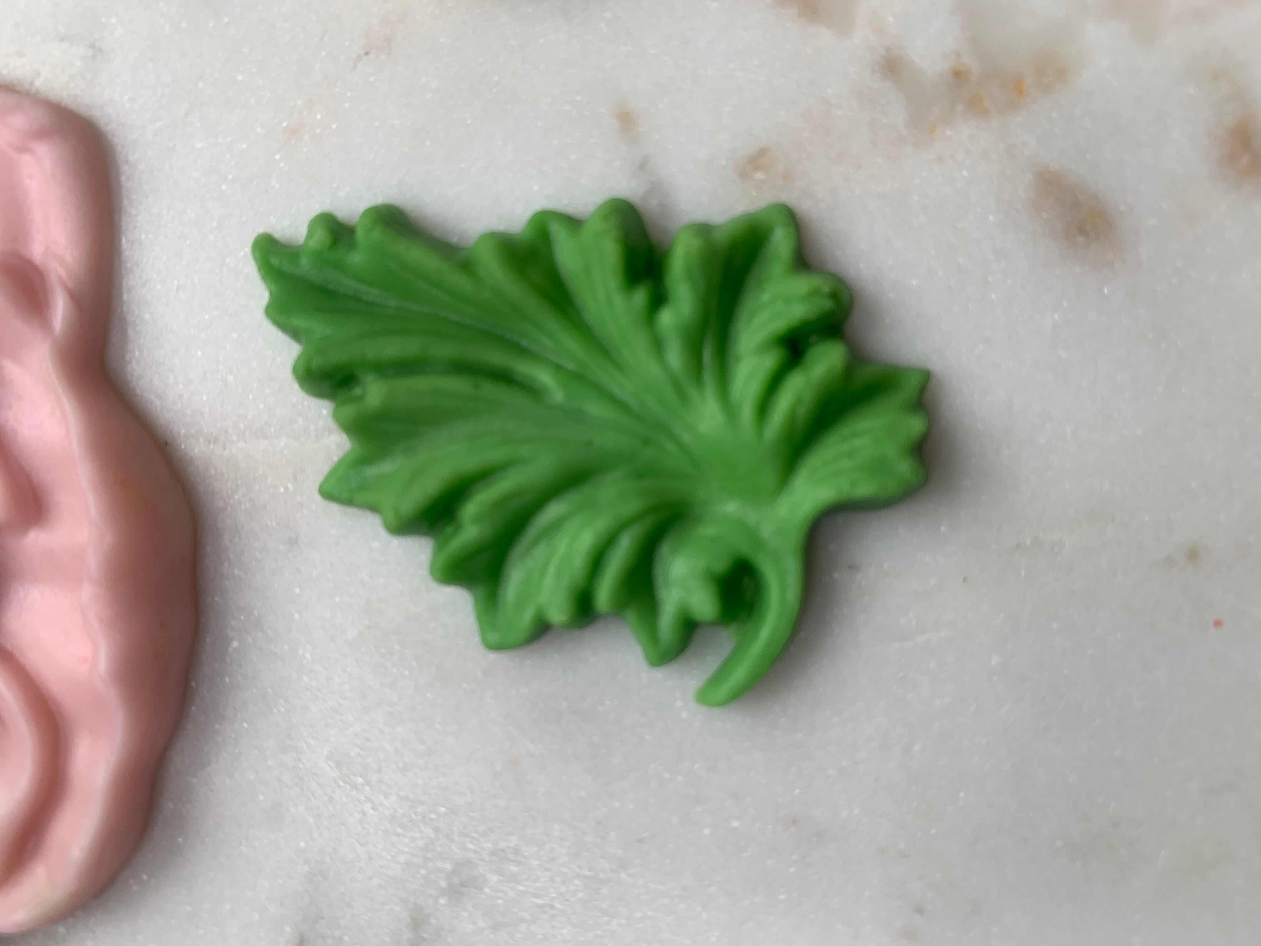 Re-Design Prima Decor Garden Flowers Aster Roses Food Grade Silicone Mold