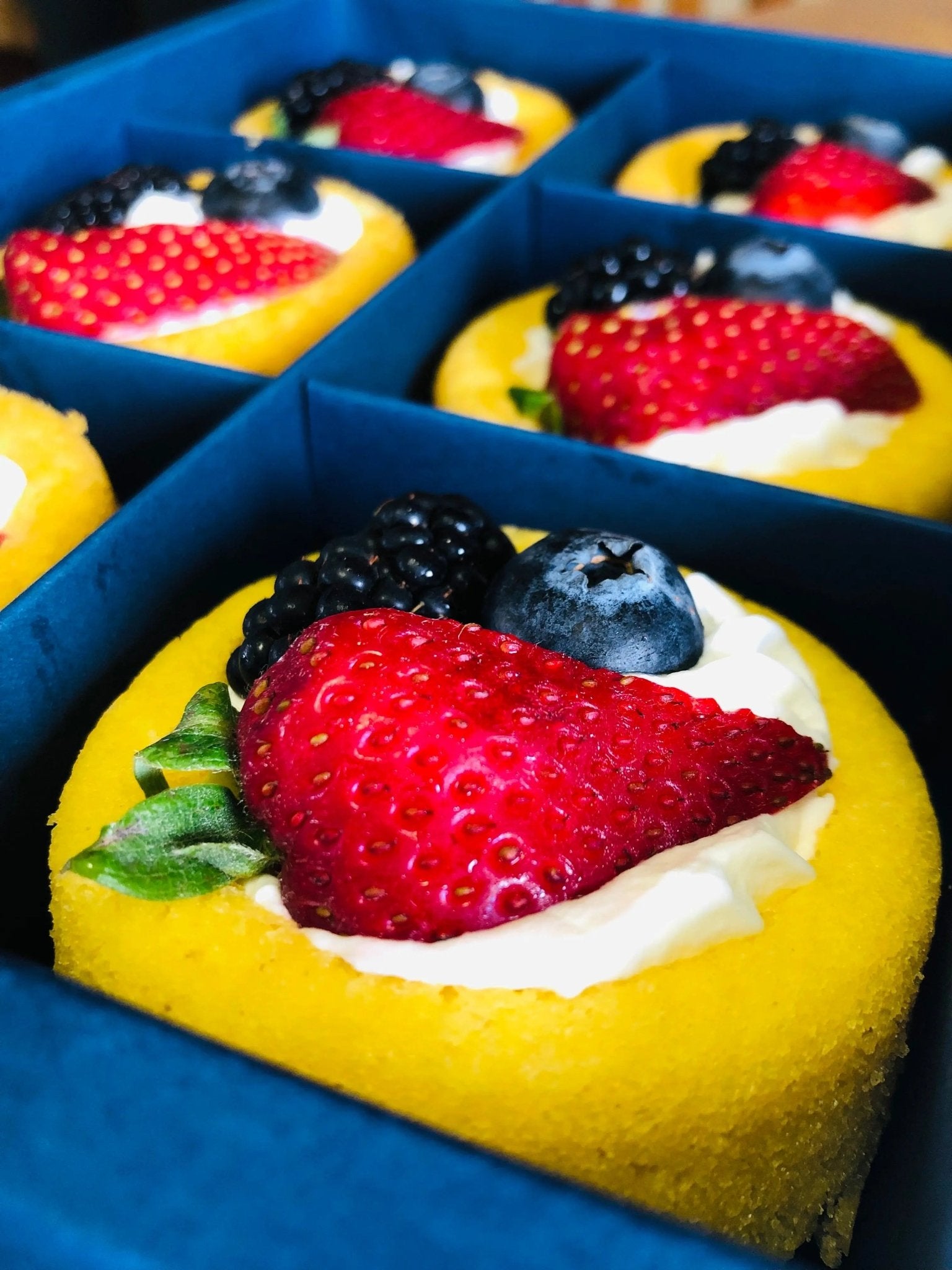 Pastry Dessert Cookie Box With 6 Holes 10 Boxes -  Take - Out Containers