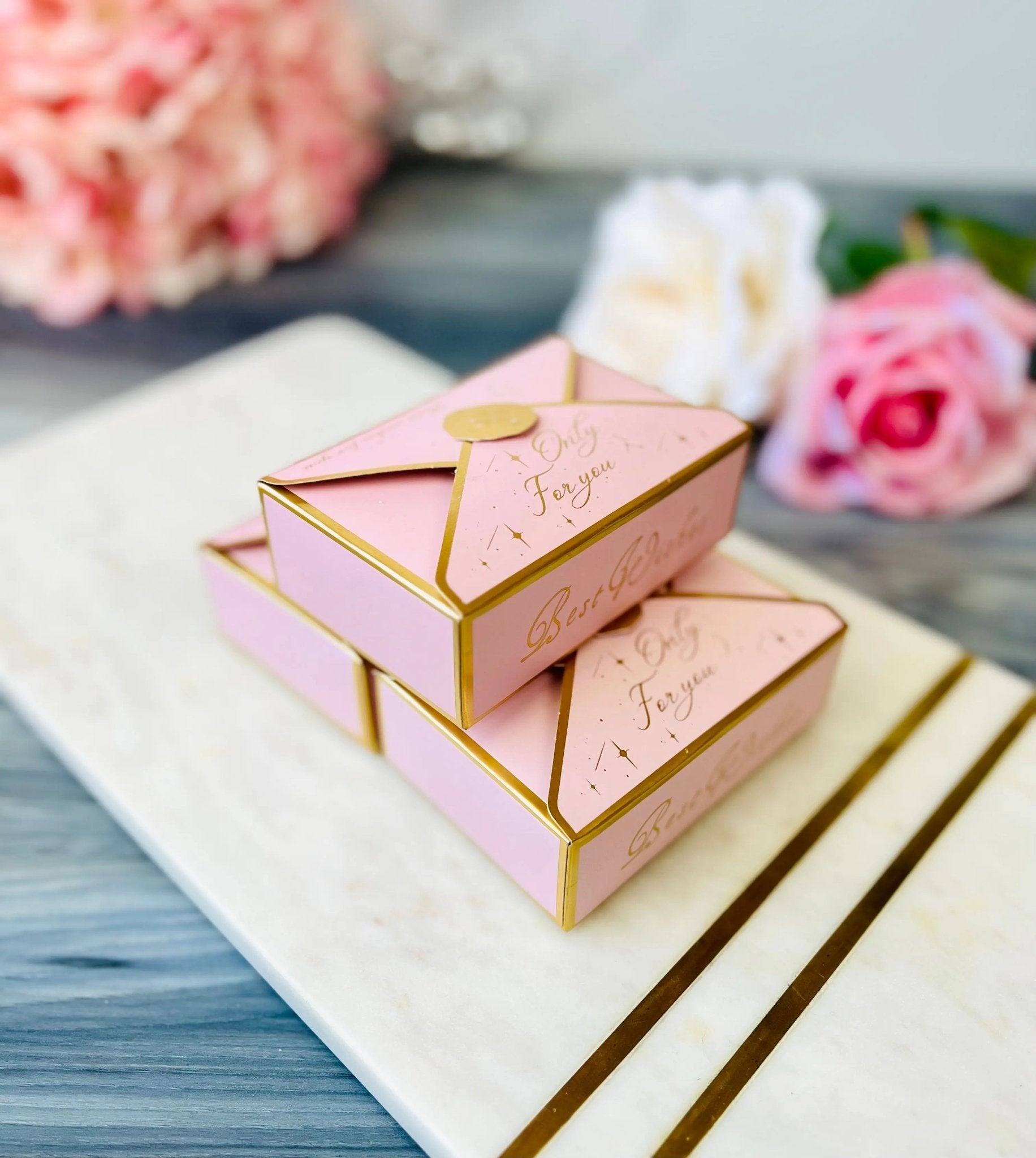 Vintage Wax Seal Envelope Wedding Favor Boxes - 50 Pack Gold Accent Party Favor Boxes for Bridal Shower & Events - envelope50 Gift Boxes & Tins